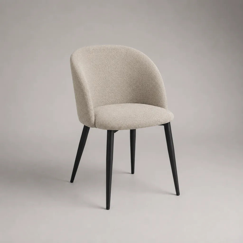 Chaise de salle à manger rembourrée en polyester bouclé et acier noir, beige, 56 × 59 × 81 cm